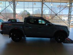 
										Nissan Navara 2.5D Pro-2X D Cab 4X2 At full									