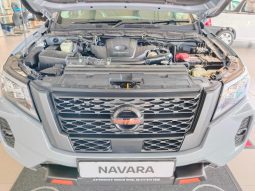 
										Nissan Navara 2.5D Pro-2X D Cab 4X2 At full									