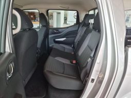 
										Nissan Navara 2.5D Se D Cab 4X2 full									