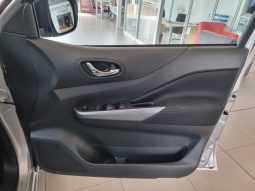 
										Nissan Navara 2.5D Se D Cab 4X2 full									
