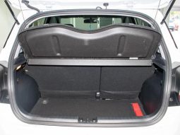 
										Hyundai Grand I10 1.0 Fluid full									