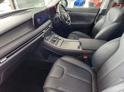 
										Hyundai Palisade R2.2 Elite At 7 Seater full									