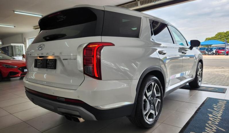 
								Hyundai Palisade R2.2 Elite At 7 Seater full									
