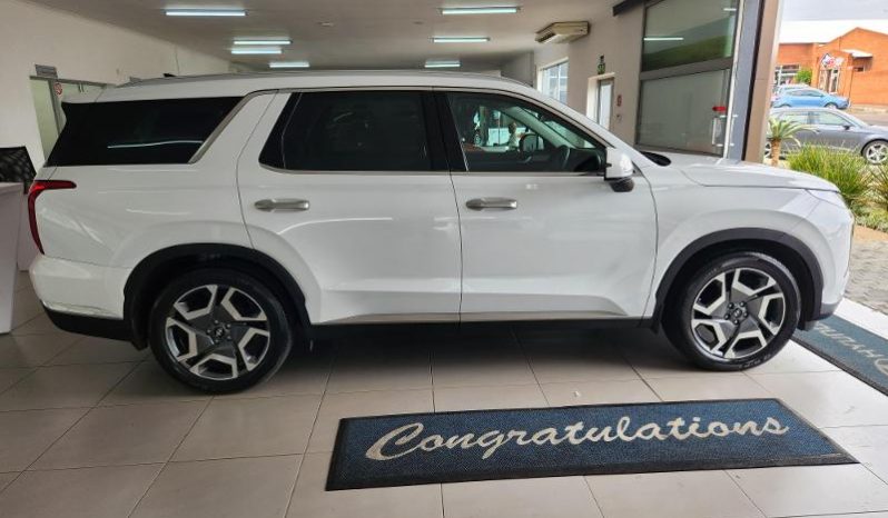 
								Hyundai Palisade R2.2 Elite At 7 Seater full									