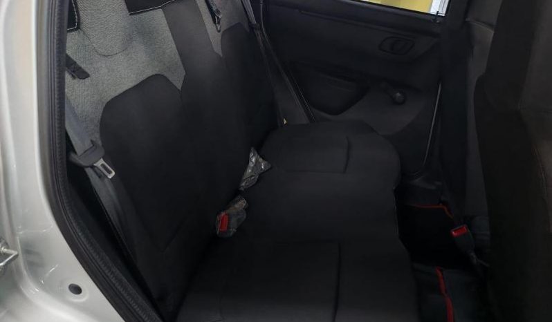 
								Renault Kwid 1.0 Techno full									
