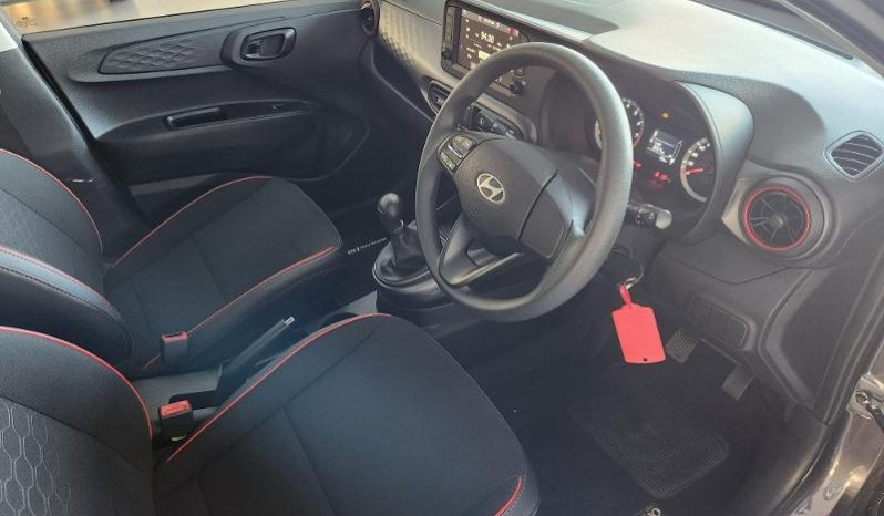 
								Hyundai Grand I10 1.0 Premium full									
