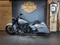 
										Harley Davidson Touring Road King Special 114 full									