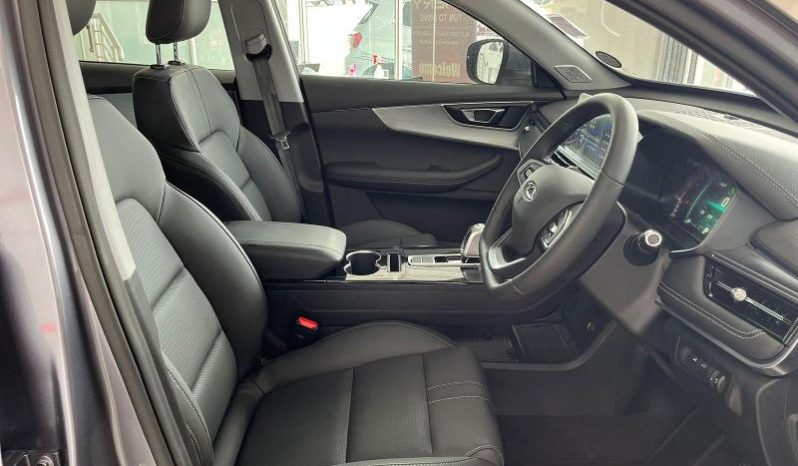 
								Chery Tiggo 7 Pro 1.5T Distinctive Cvt full									