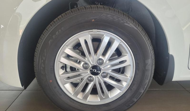 
								Kia Pegas 1.4 Ex At full									