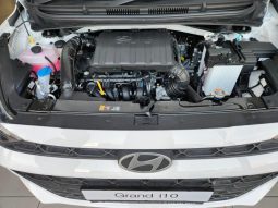 
										Hyundai Grand I10 Sedan 1.2 Executive At full									