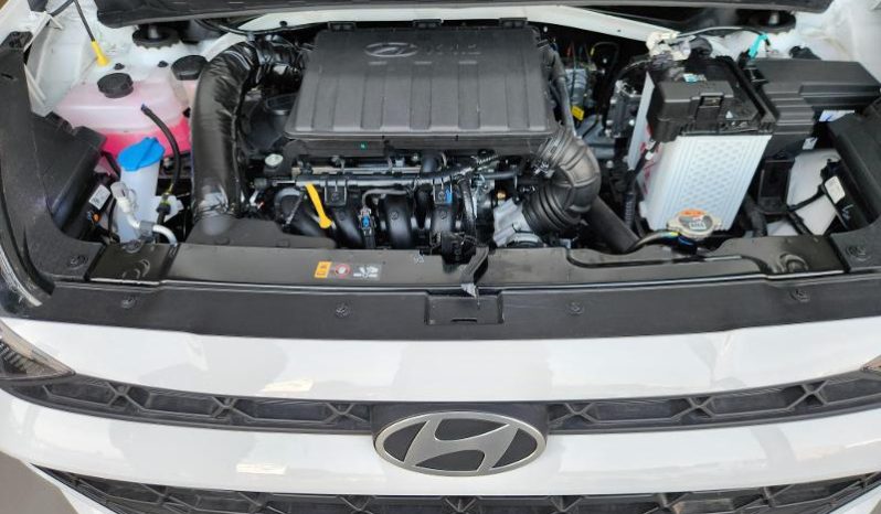 
								Hyundai Grand I10 Sedan 1.2 Executive At full									