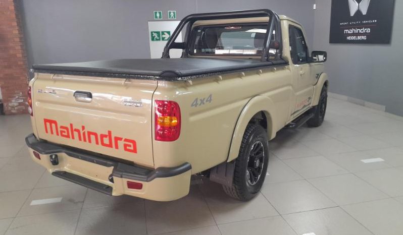 
								Mahindra Pik Up 2.2 Mhawk S6 Karoo S Cab 4X4 full									