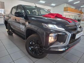Mitsubishi Triton 2.4 Athlete D Cab 4X4 At