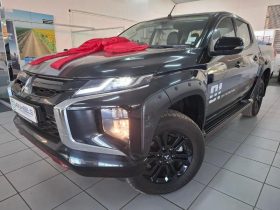 Mitsubishi Triton 2.4 Athlete D Cab 4X4 At