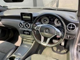 Mercedes-Benz A-Class – 220 Cdi Blueefficiency Amg Sport 7G (2015)