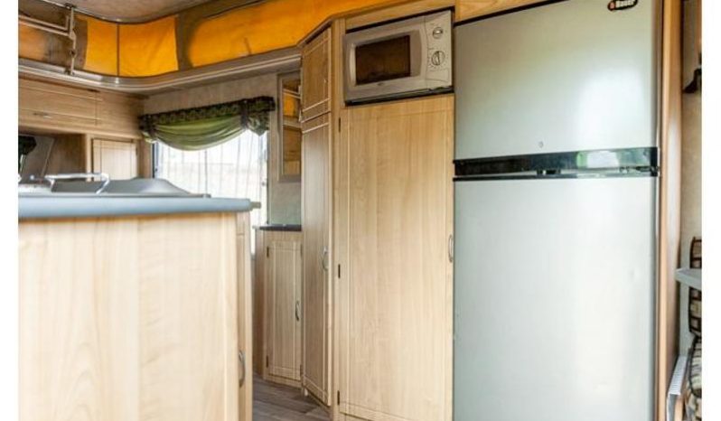 
								Caravan Gypsey Regal full									