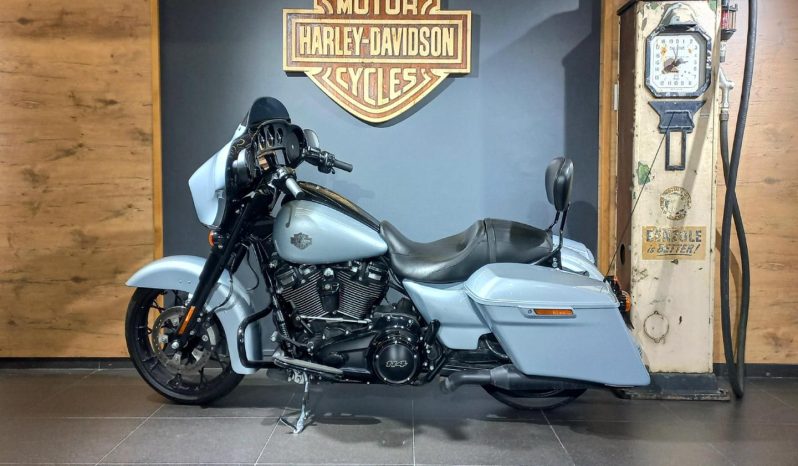 
								Harley Davidson Touring Street Glide Special full									