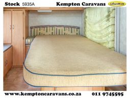 
										Caravan Gypsey Rascal full									