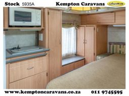
										Caravan Gypsey Rascal full									