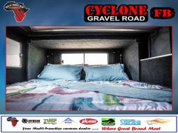 
										Caravan Outbound Cyclone FB full									