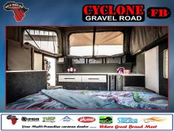 
										Caravan Outbound Cyclone FB full									