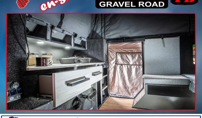 
								Caravan Outbound Cyclone FB En-Suite full									