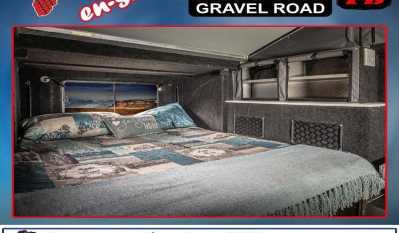 
								Caravan Outbound Cyclone FB En-Suite full									