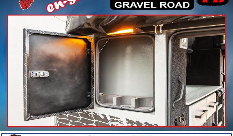 
								Caravan Outbound Cyclone FB En-Suite full									