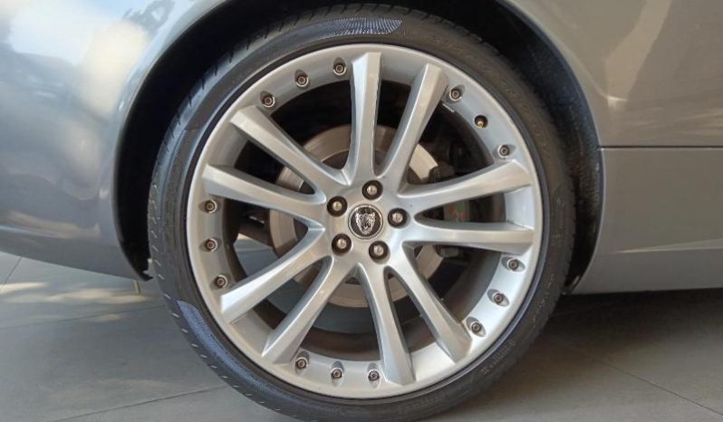 
								Jaguar Xk Xk 4.2 Coupe At full									