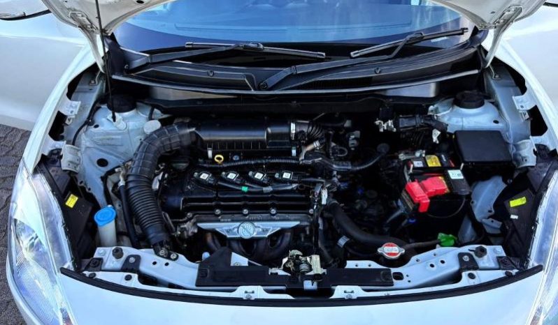 
								Suzuki Swift 1.2I Gl full									