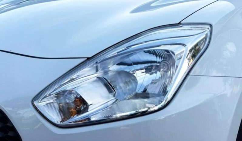 
								Suzuki Swift 1.2I Gl full									
