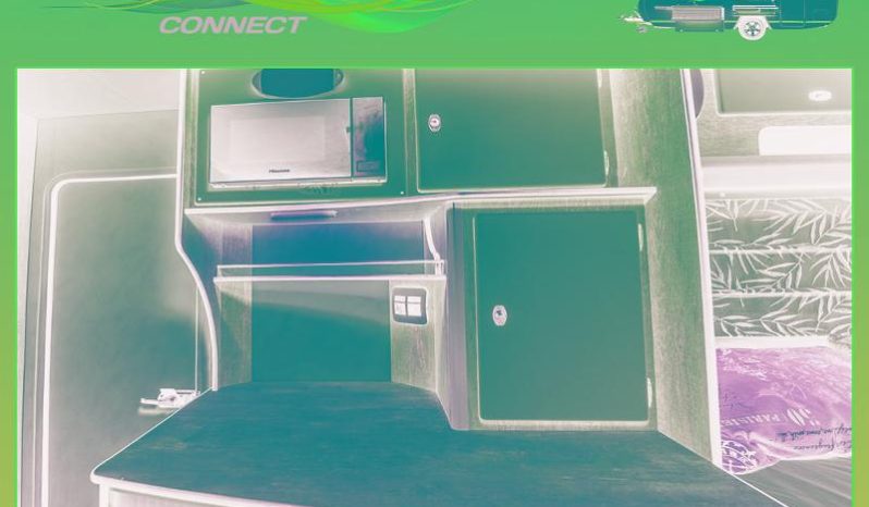 
								Caravan Quantum Connect full									