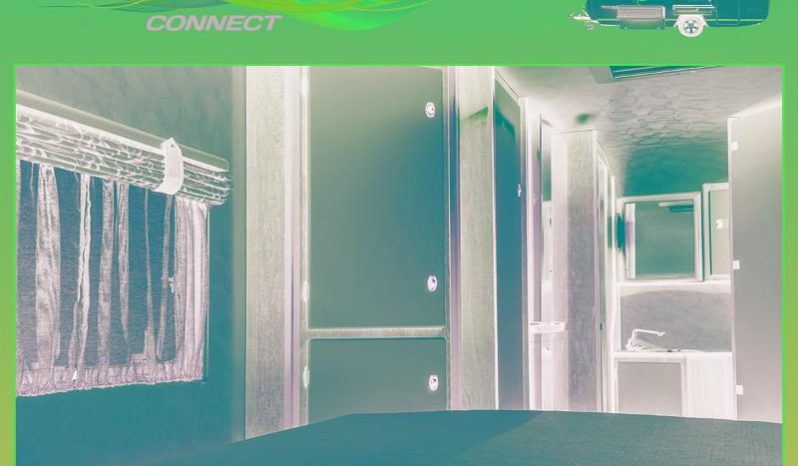 
								Caravan Quantum Connect full									