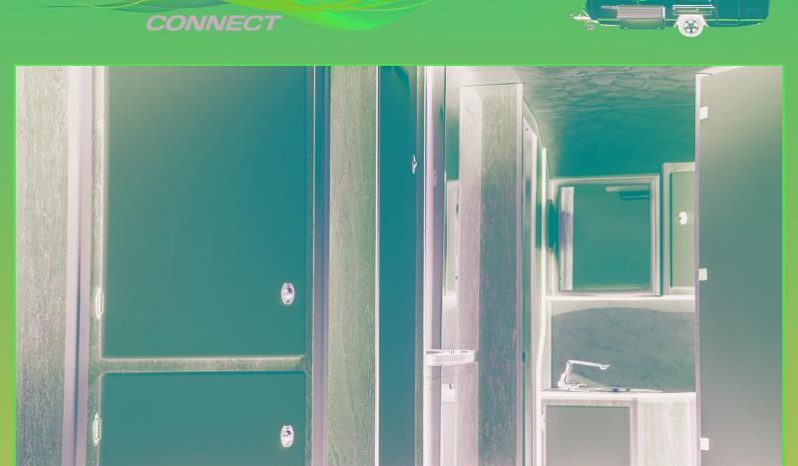 
								Caravan Quantum Connect full									