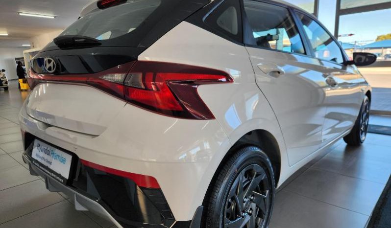 
								Hyundai I20 1.4 Premium At full									