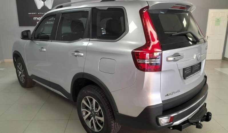 
								Mahindra Scorpio N Z8 4X4 At full									
