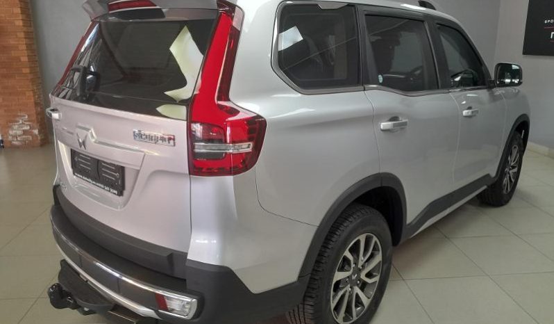 
								Mahindra Scorpio N Z8 4X4 At full									