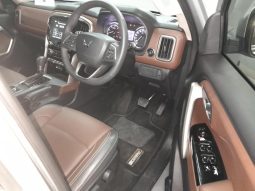 
										Mahindra Scorpio N Z8 4X4 At full									