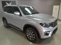 
										Mahindra Scorpio N Z8 4X4 At full									