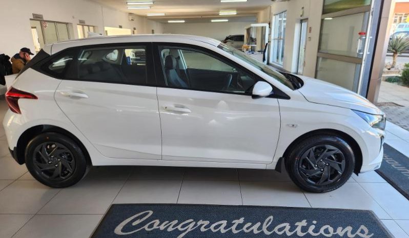 
								Hyundai I20 1.2 Premium full									