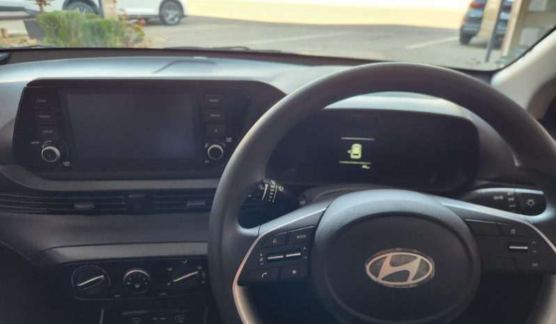 
								Hyundai I20 1.2 Premium full									