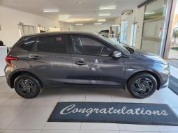 
										Hyundai I20 1.4 Premium At full									