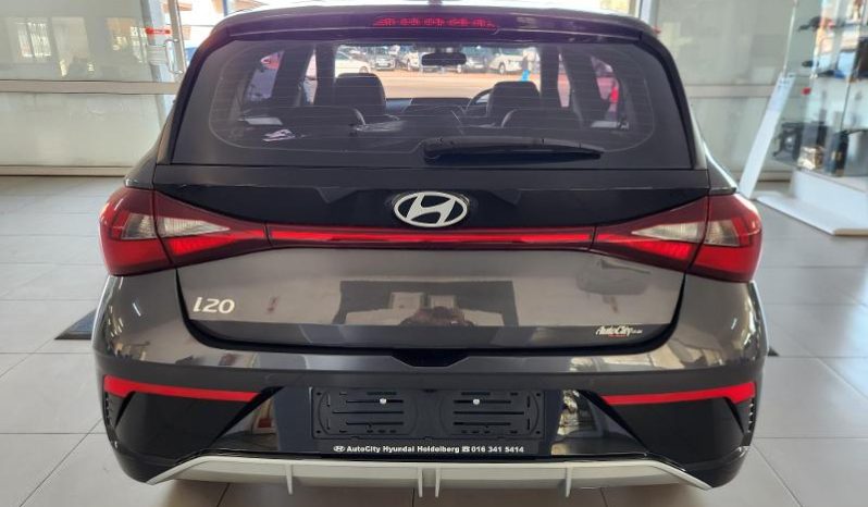 
								Hyundai I20 1.2 Premium full									