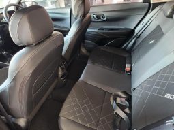 
										Hyundai I20 1.4 Premium At full									