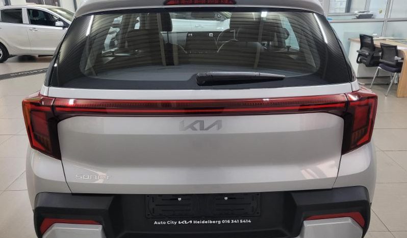 
								Kia Sonet 1.5 Lx Cvt full									