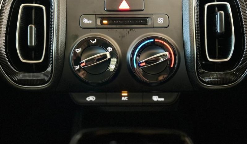
								Kia Sonet 1.5 Lx Cvt full									