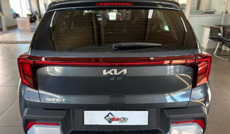 
								Kia Sonet 1.5 Lx Cvt full									