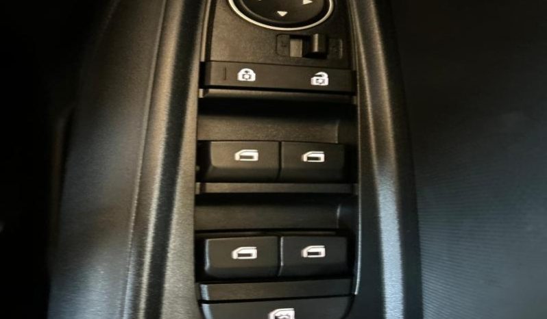
								Kia Sonet 1.5 Lx Cvt full									