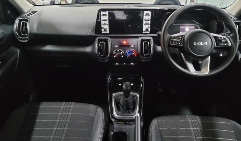 
								Kia Sonet 1.5 Lx Mt full									