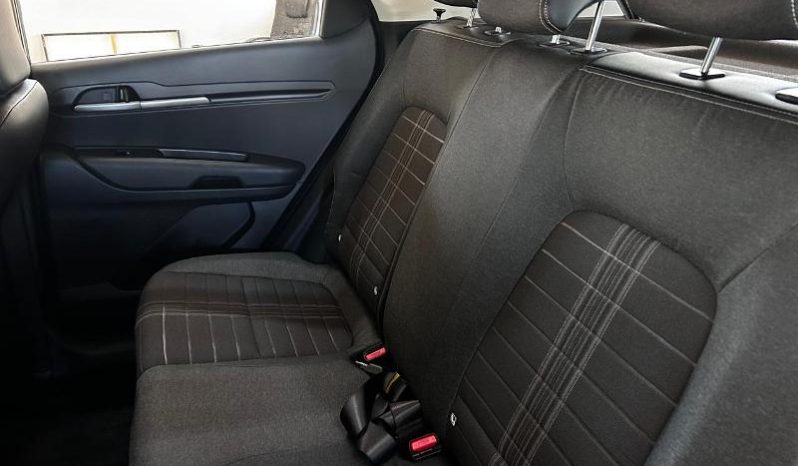 
								Kia Sonet 1.5 Lx Mt full									